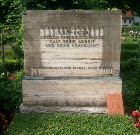 Grabstein Róbert Gragger, Friedhof Dahlem, Berlin