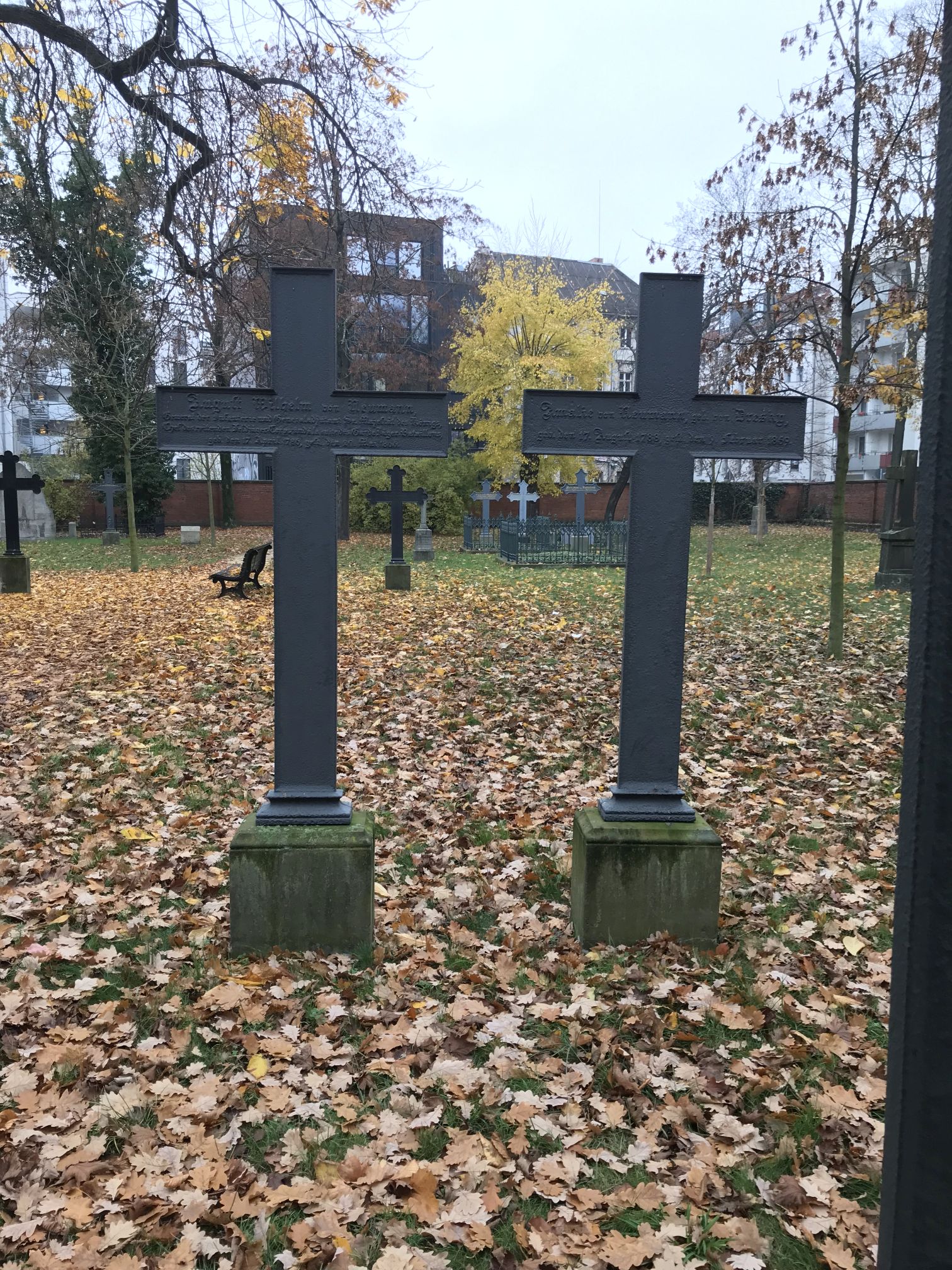 Grabstein August Wilhelm von Neumann, Alter Garnisonfriedhof Berlin