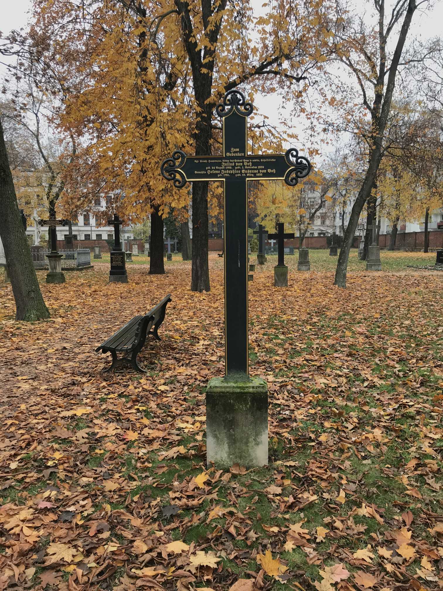Grabstein Julius von Voß, Alter Garnisonfriedhof Berlin