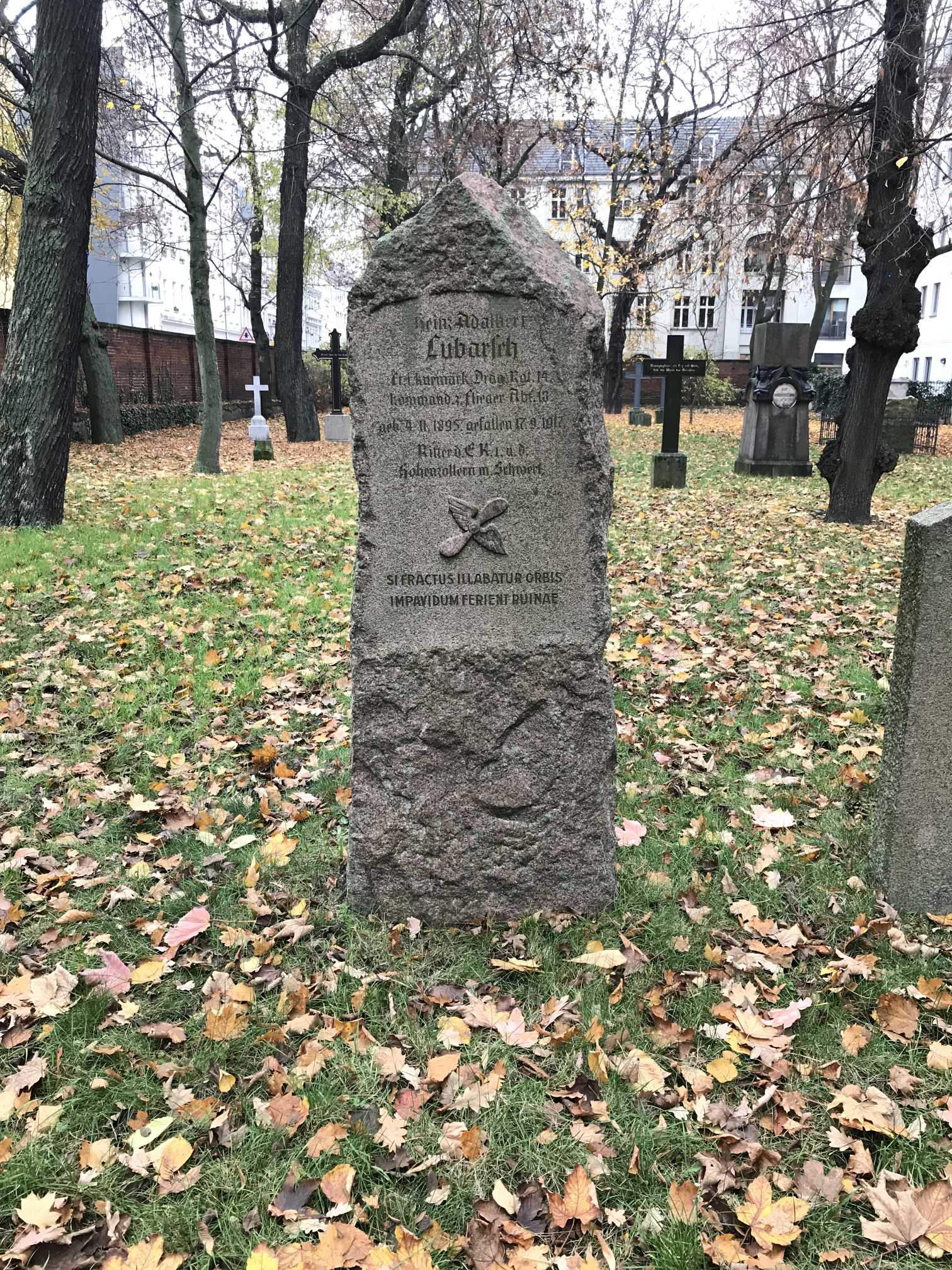 Grabstein Heinz Adalbert Lubarsch, Alter Garnisonfriedhof Berlin