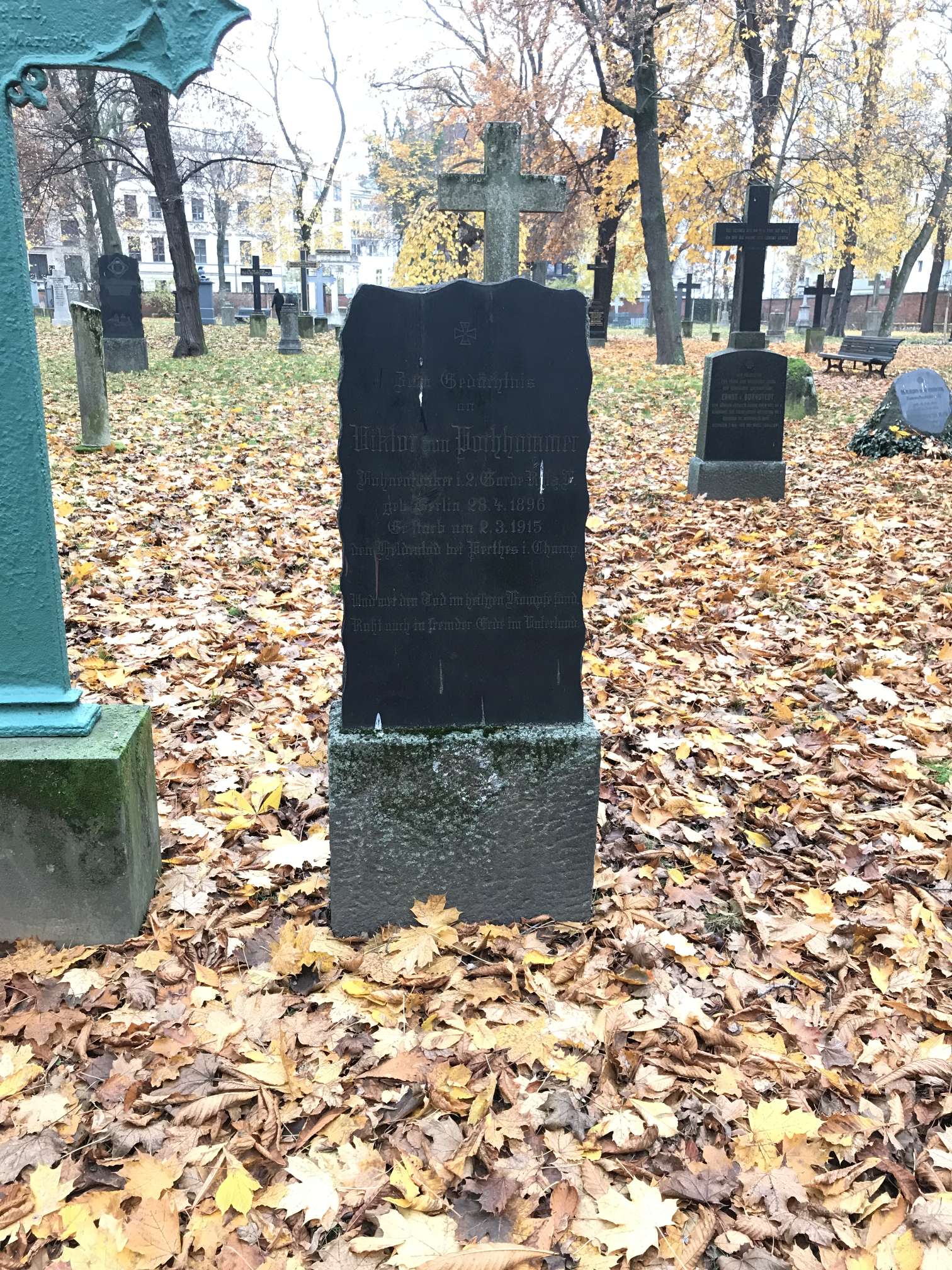 Grabstein Viktor von Pochhammer, Alter Garnisonfriedhof Berlin